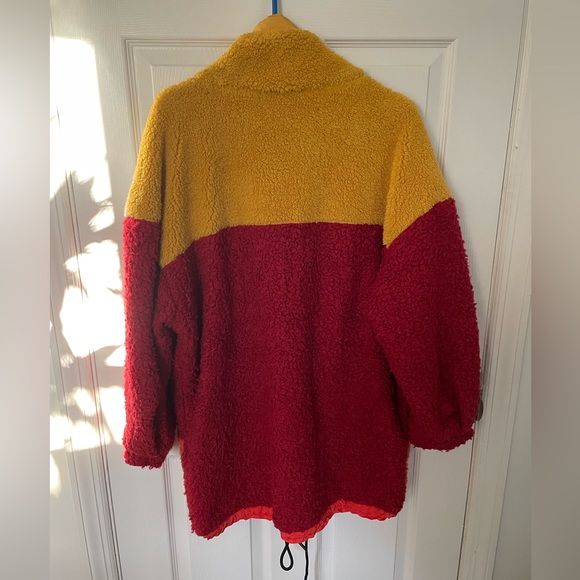 Brand New Urban Outfitters Fuzzy Jacket - Picture 2 of 3